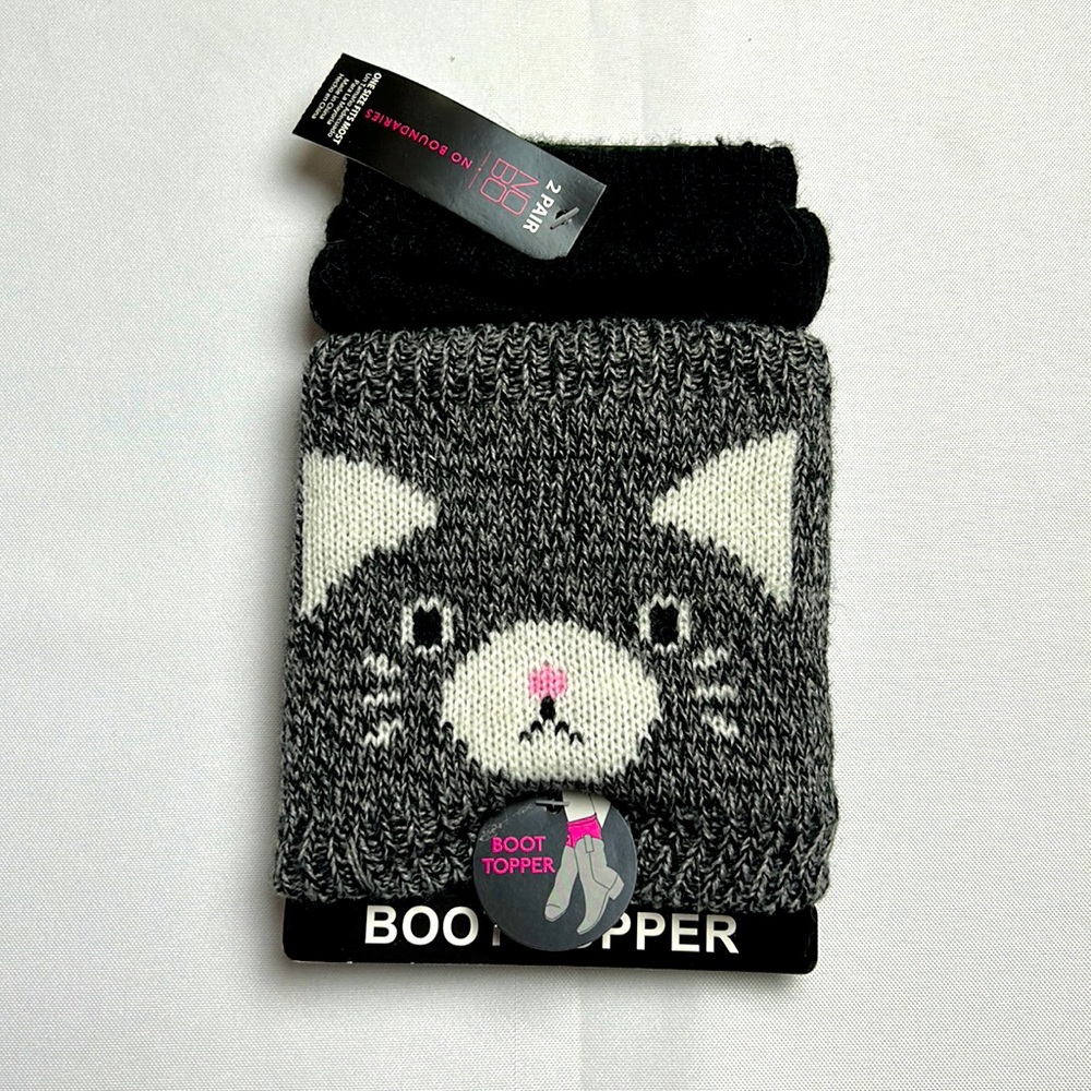 NWT Cat themed boot toppers. Black and gray